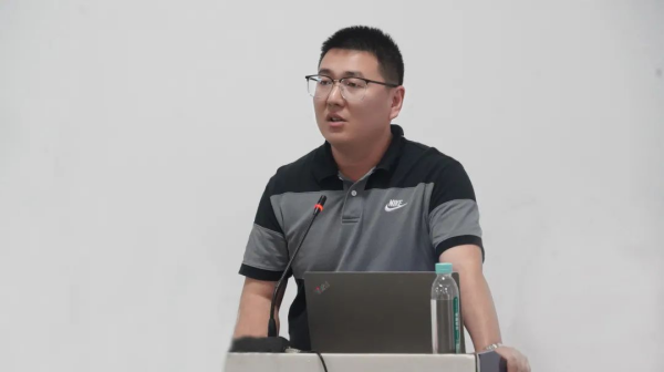 葆初心 再创业 | 于鹏：不论凌晨几点，只想解决问题快一点