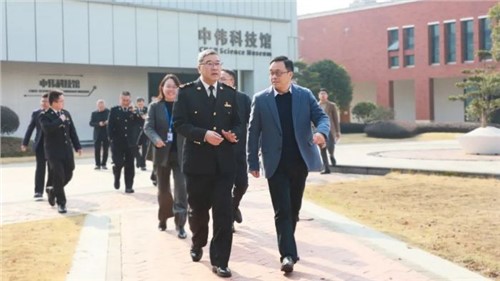 关企共建｜贵阳海关关长、党委书记龙卫东一行调研太阳集团tyc1286铜仁（上市主体）产业基地
